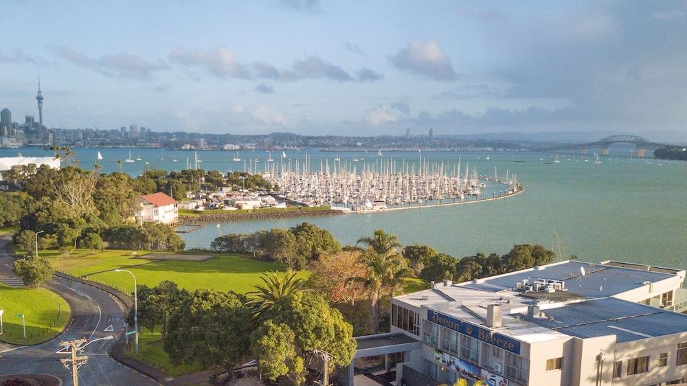 Hotel Vr Takapuna 5*